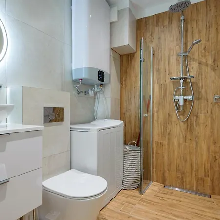 Apartamenty Sun & Snow Enklawa Krynica Morska - Basen Zewnetrzny Sezonowy, Sala Zabaw, Obok Lasu Exterior photo