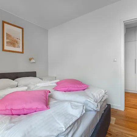 Apartamenty Sun & Snow Enklawa Krynica Morska - Basen Zewnetrzny Sezonowy, Sala Zabaw, Obok Lasu Exterior photo
